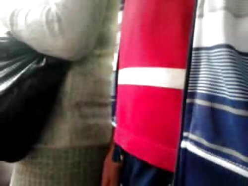 ஒரு ரஷ்ய பெண் தனது ப ...